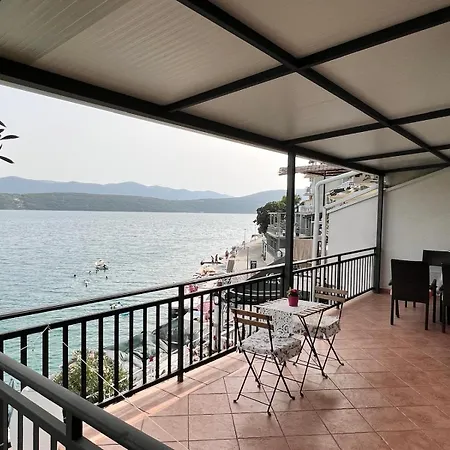 Meliha Holiday home *
