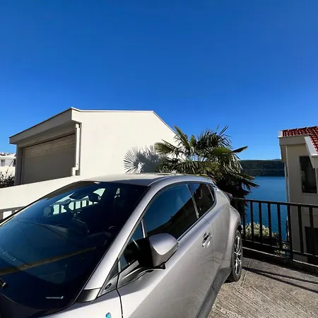 Seacoast Meliha *