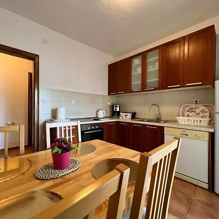 Holiday home Meliha *